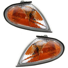 Load image into Gallery viewer, 1999-2000 Hyundai Elantra Side Marker Lights - Left &amp; Right, w/ Bulbs (9230129550)