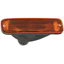 Load image into Gallery viewer, 1998-2000 Toyota Tacoma Headlights - Halogen, Left &amp; Right, w/ Bulbs (8111004090)