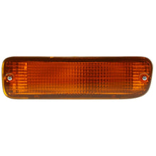 Load image into Gallery viewer, 1998-2000 Toyota Tacoma Headlights - Halogen, Left &amp; Right, w/ Bulbs (8111004090)