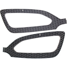 Load image into Gallery viewer, 2013-2016 Hyundai Santa Fe Sport Fog Light Trims - Driver &amp; Passenger Side (865644Z010)