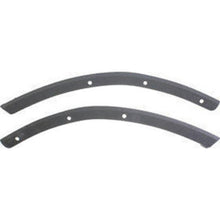 Load image into Gallery viewer, 2007-2013 Chevrolet Silverado 1500 Bumper (15131293)