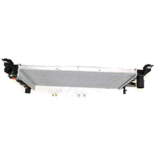 Load image into Gallery viewer, 1987-1993 Ford Radiator (F2TZ8005DA)