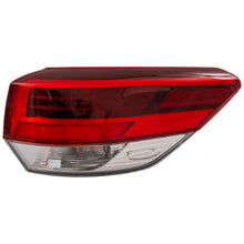 Load image into Gallery viewer, 2018-2019 Toyota Highlander Tail Light - Right (815500E161PFM)