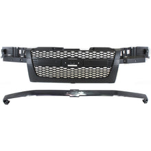 Load image into Gallery viewer, 2004-2012 Chevrolet Colorado Grille - Paintable, Assembly (12335794)