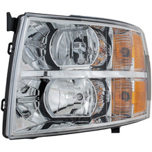 Load image into Gallery viewer, 2011-2014 Chevrolet Silverado 2500 HD &amp; Silverado 3500 HD Fender (20966058)