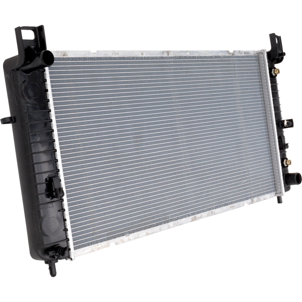 2002-2013 GM Radiator (22840117)