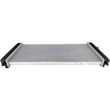 Load image into Gallery viewer, 2002-2013 GM Radiator (22840117)