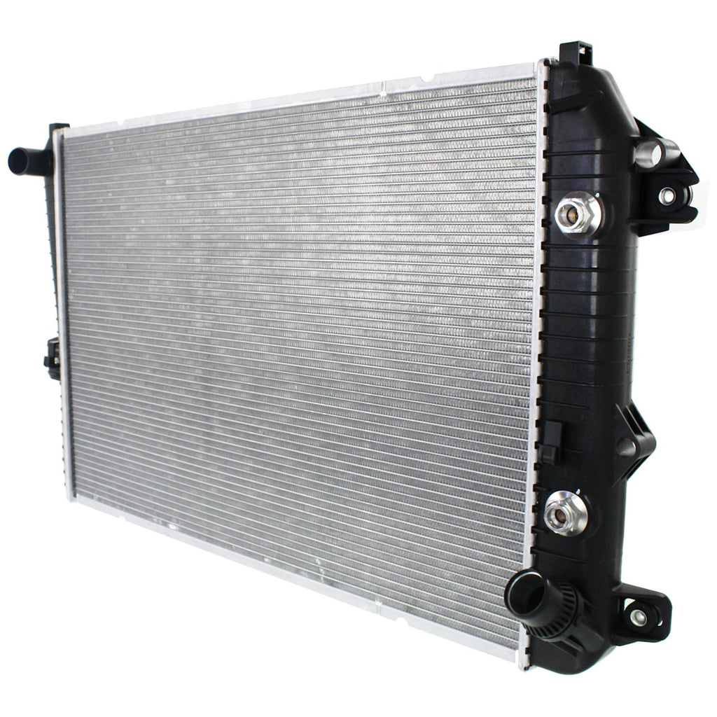 2006-2007 GM Radiator (15914079)