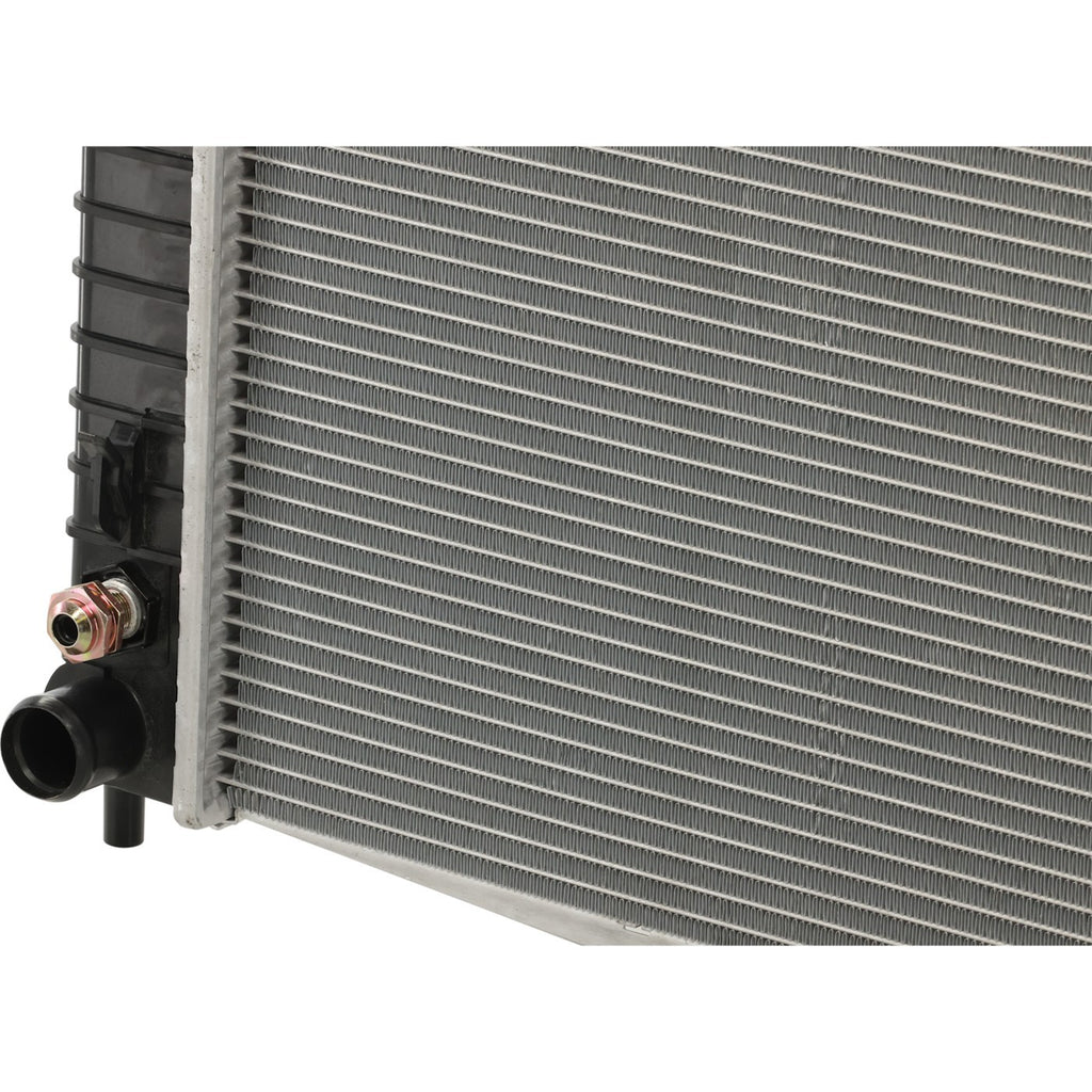 2004-2008 Ford Radiator (5L3Z8005CA)