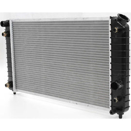 1996-2005 Chevrolet, GMC, Isuzu & Oldsmobile Radiator - 4.3L (52472963)