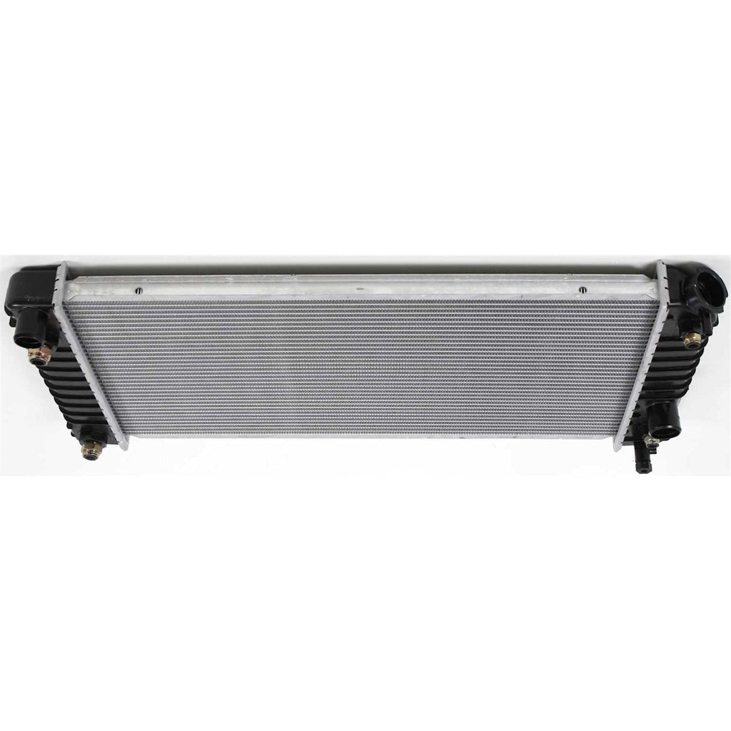 1996-2005 Chevrolet, GMC, Isuzu & Oldsmobile Radiator - 4.3L (52472963)