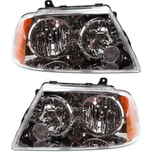 Load image into Gallery viewer, 2003-2006 Lincoln Navigator Headlight - Halogen, w/ Bulbs (6L7Z13008AA)