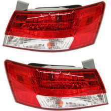 Load image into Gallery viewer, 2006-2007 Hyundai Sonata Tail Light - Halogen, Outer (924020A000)