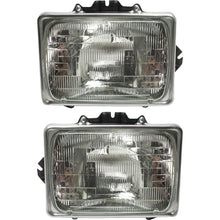 Load image into Gallery viewer, 2006-2007 Ford Headlight - Left And Right Halogen With Bulb/s (14505102)