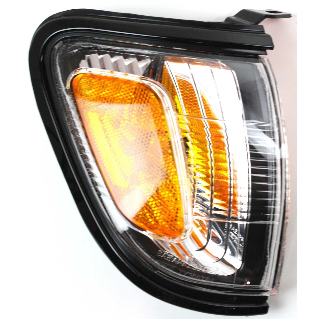 2001-2004 Toyota Tacoma Headlights - Right (8111004110)