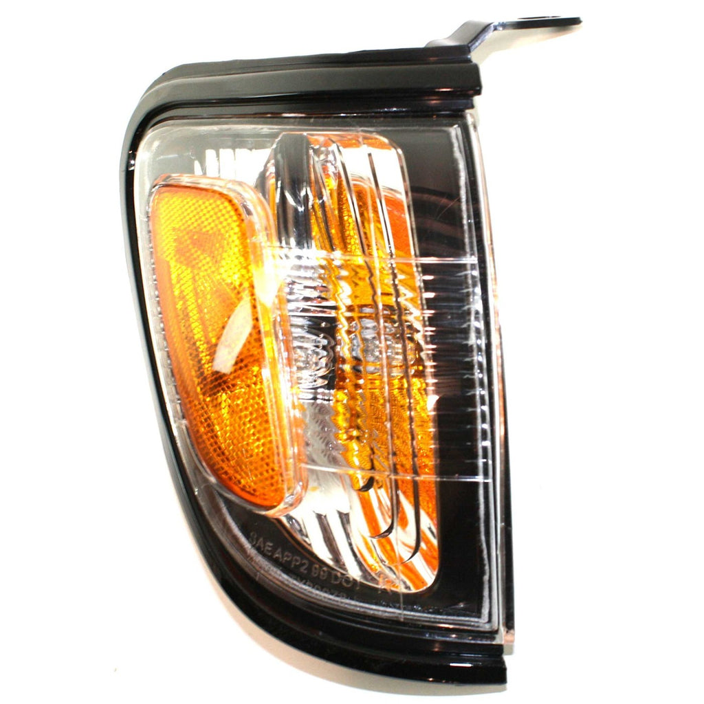 2001-2004 Toyota Tacoma Headlights - Right (8111004110)
