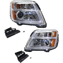 Load image into Gallery viewer, 2016-2017 GMC Terrain Headlights - Halogen, Driver &amp; Passenger Side, w/ Bulbs (84791981)