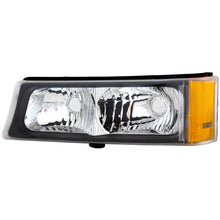 Load image into Gallery viewer, 2003-2007 Chevrolet Headlights - Left &amp; Right, w/ Bulbs (10396913)