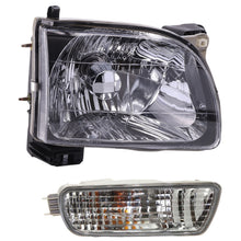 Load image into Gallery viewer, 2001-2004 Toyota Tacoma Headlight - Right (8111004110)