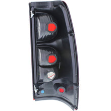 Load image into Gallery viewer, 2004-2007 Chevrolet Silverado 1500, Silverado 1500 Classic &amp; Silverado 2500 Body Panel - Primed (15231877PFM)