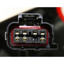 Load image into Gallery viewer, 2002-2006 Chevrolet Avalanche 1500 &amp; Avalanche 2500 Headlights - Driver &amp; Passenger Side (15136537)