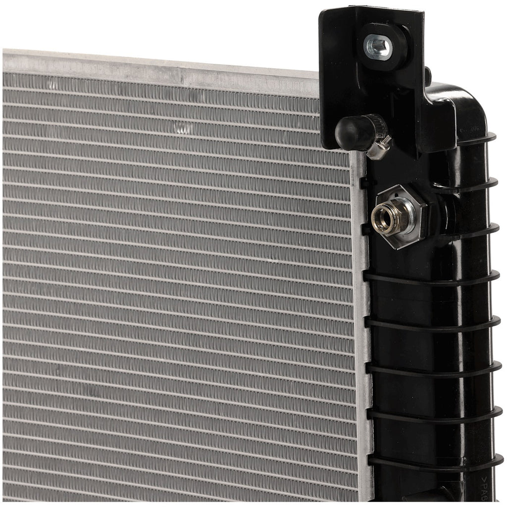1999-2004 GM Radiator - 4.8L (15193110)