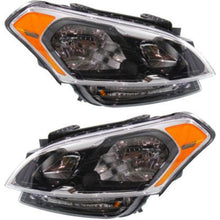 Load image into Gallery viewer, 2012-2013 Kia Soul Headlight Assemblies - Halogen, Left &amp; Right, w/ Bulbs (921022K540)