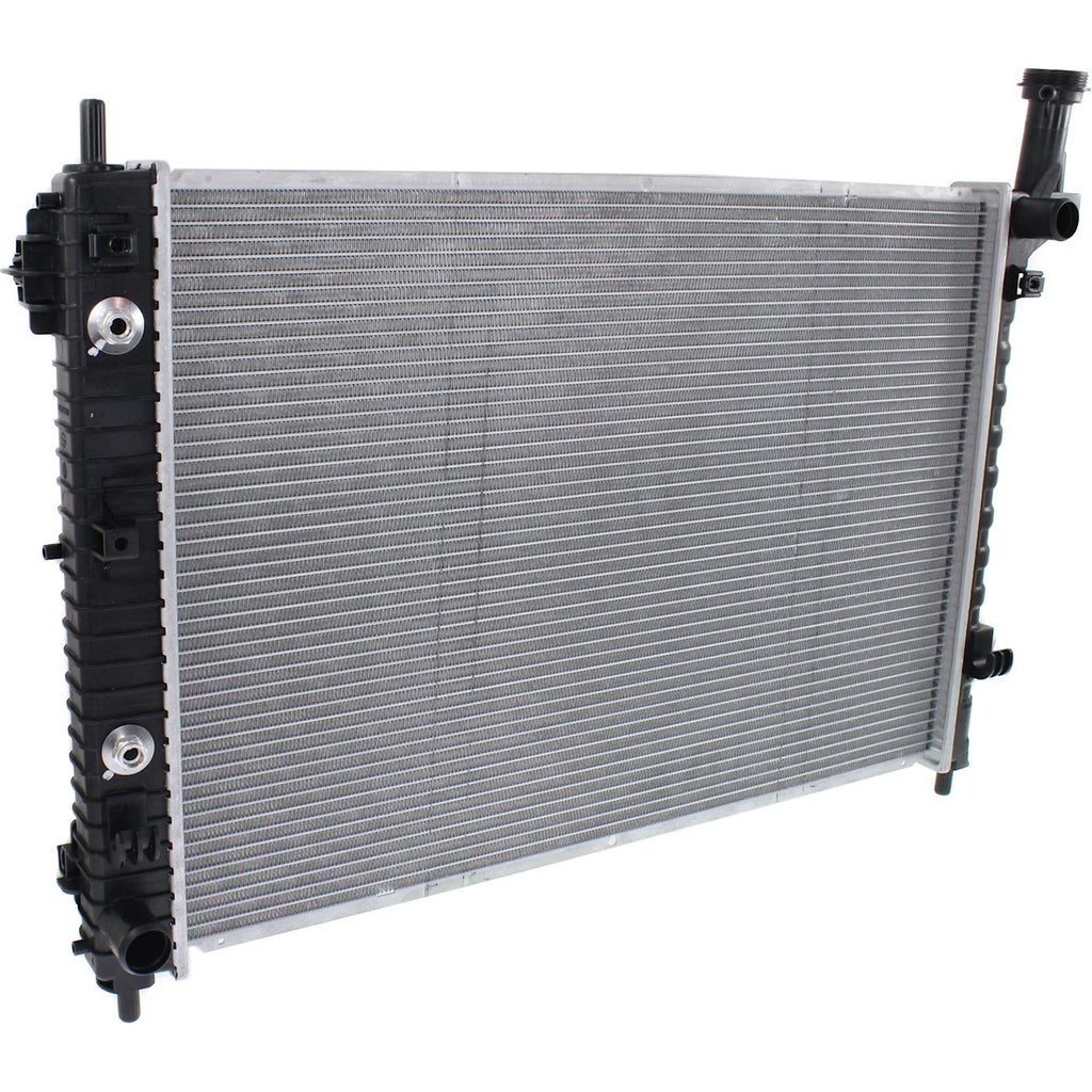 2007-2016 GM Radiator (84079536)