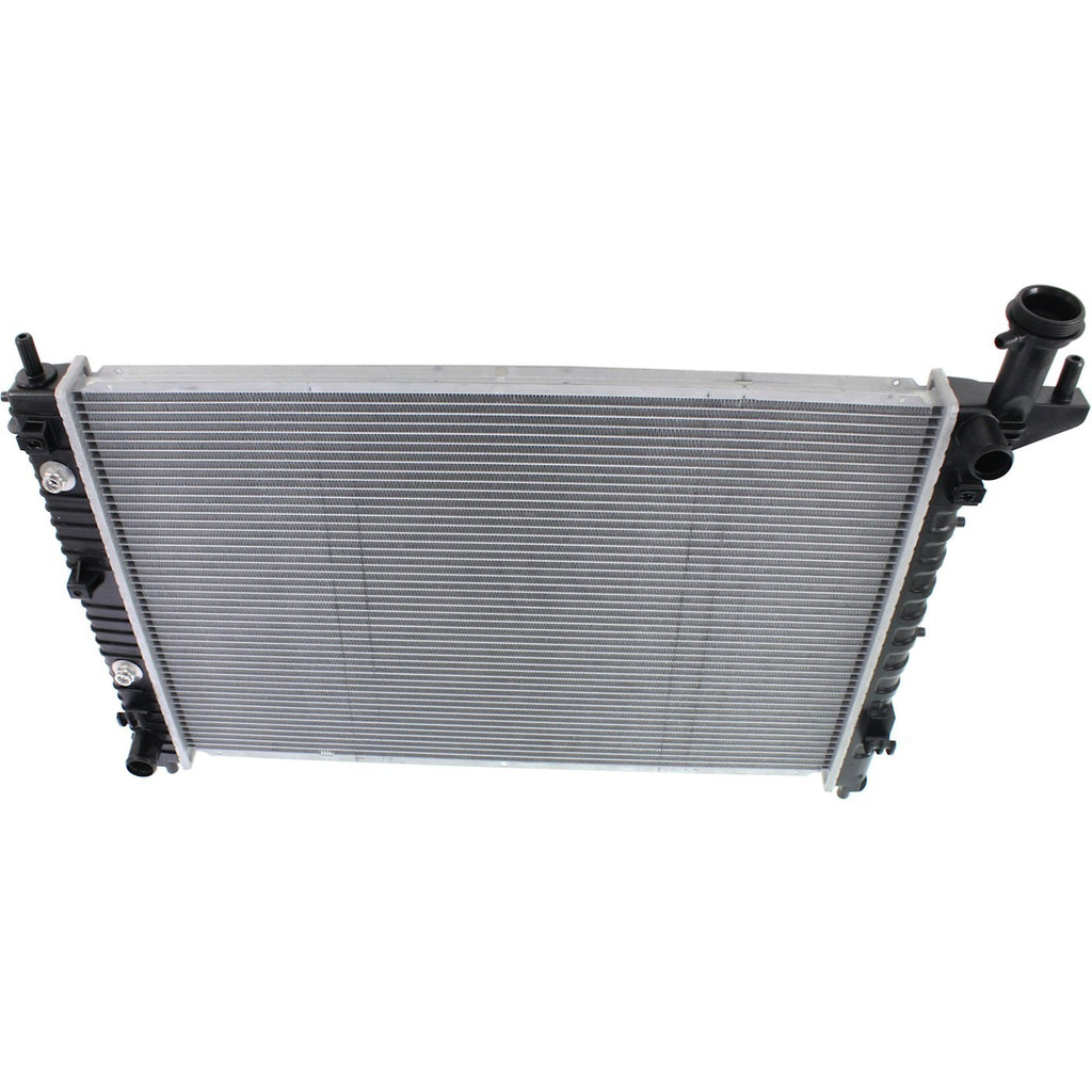 2007-2016 GM Radiator (84079536)
