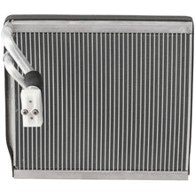 Load image into Gallery viewer, 2011-2014 Hyundai Sonata Radiator (971403S000)