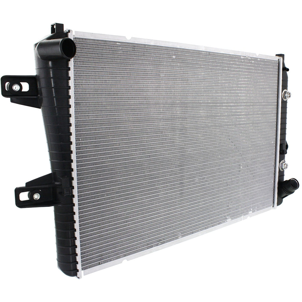 2006-2007 GM Radiator (15914079)