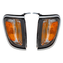 Load image into Gallery viewer, 2001-2004 Toyota Tacoma Side Marker Light - Left or Right, Chrome, w/ Bulbs (8161004080)