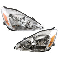 Load image into Gallery viewer, 2004-2005 Toyota Sienna Headlights - Left &amp; Right (81150AE010)