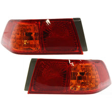 Load image into Gallery viewer, 2000-2001 Toyota Camry Tail Lights - Left &amp; Right (81550AA030)
