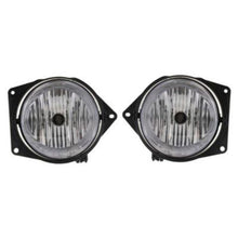 Load image into Gallery viewer, 2006-2010 Hummer H3 &amp; H3T Fog Lights - Left &amp; Right, w/ Bulbs (15807158)