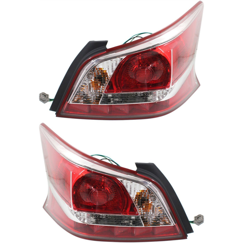 2013 Nissan Altima Tail Light Set - Halogen, with Bulbs