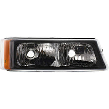 Load image into Gallery viewer, 2003-2007 Chevrolet Headlight (10396912PFM)