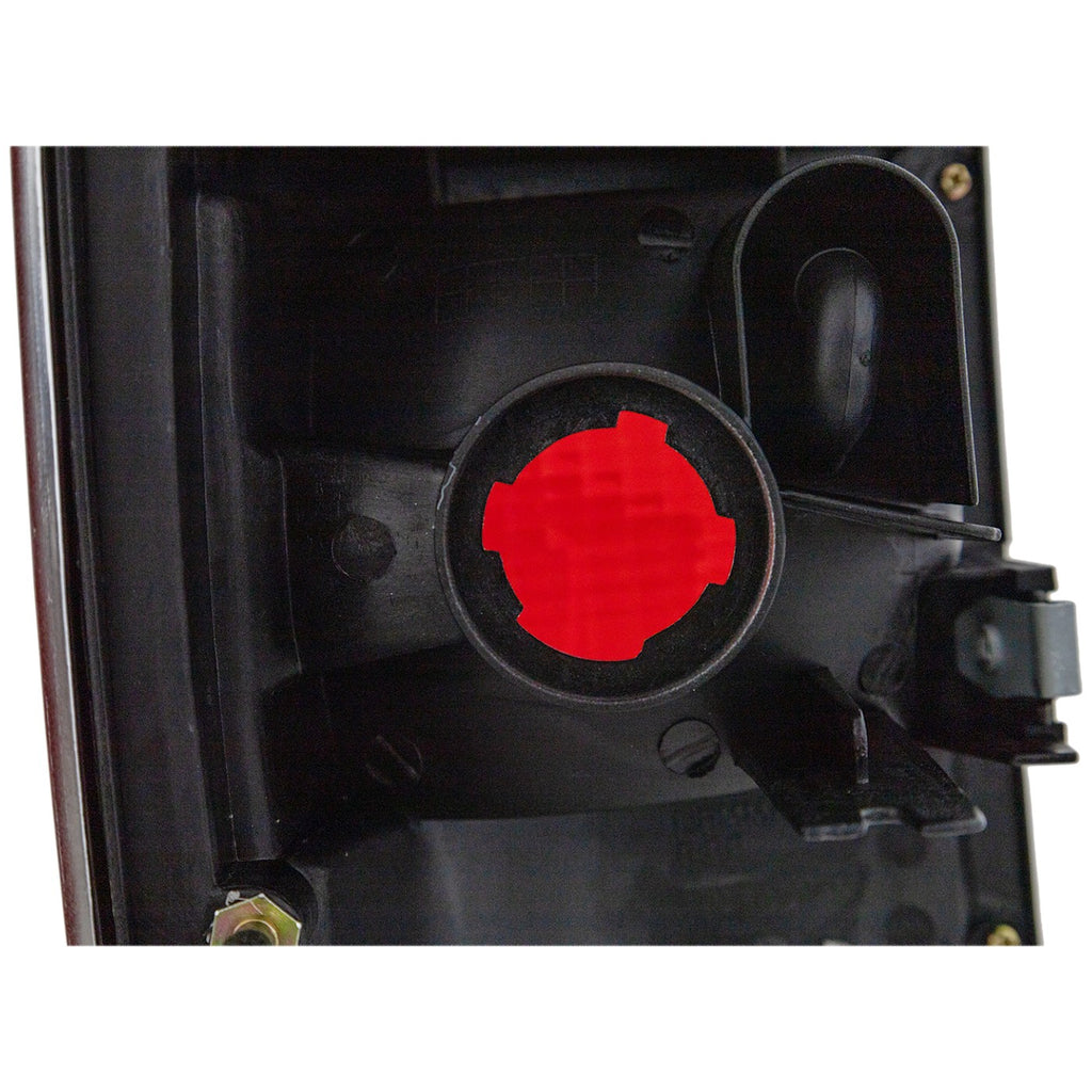 1993-1998 Toyota T100 Tail Light - Passenger Side (8155134010)