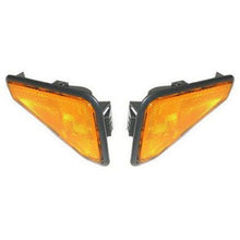 Load image into Gallery viewer, 2003-2008 Honda Element Side Marker Light - Front (33801SCVA11ZBPFM)