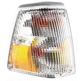 1986-1993 Volvo 240, 244 & 245 Corner Light Passenger Side Incandescent w/ Bulb