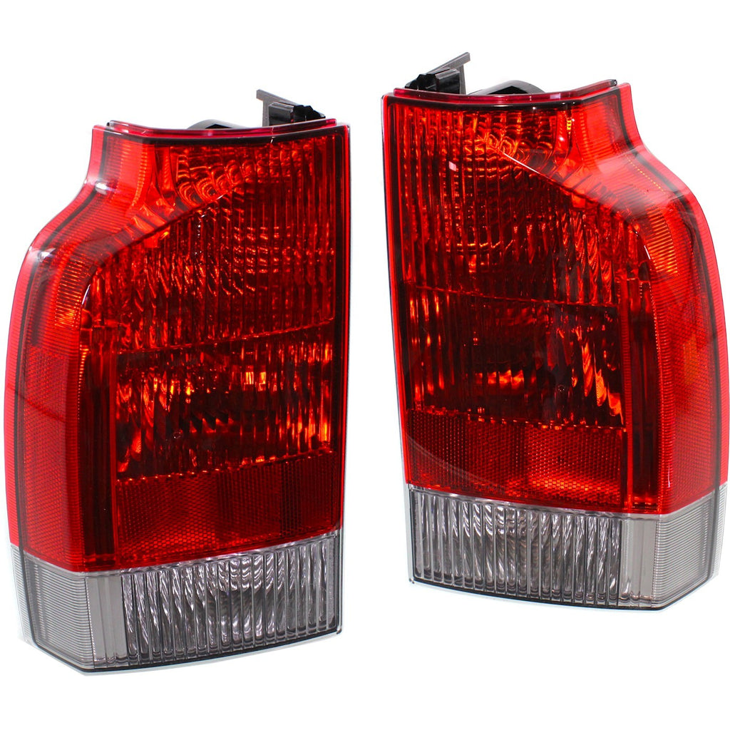 2001-2004 Volvo V70 & XC70 Tail Light - Halogen, Lower (9474848PFM)