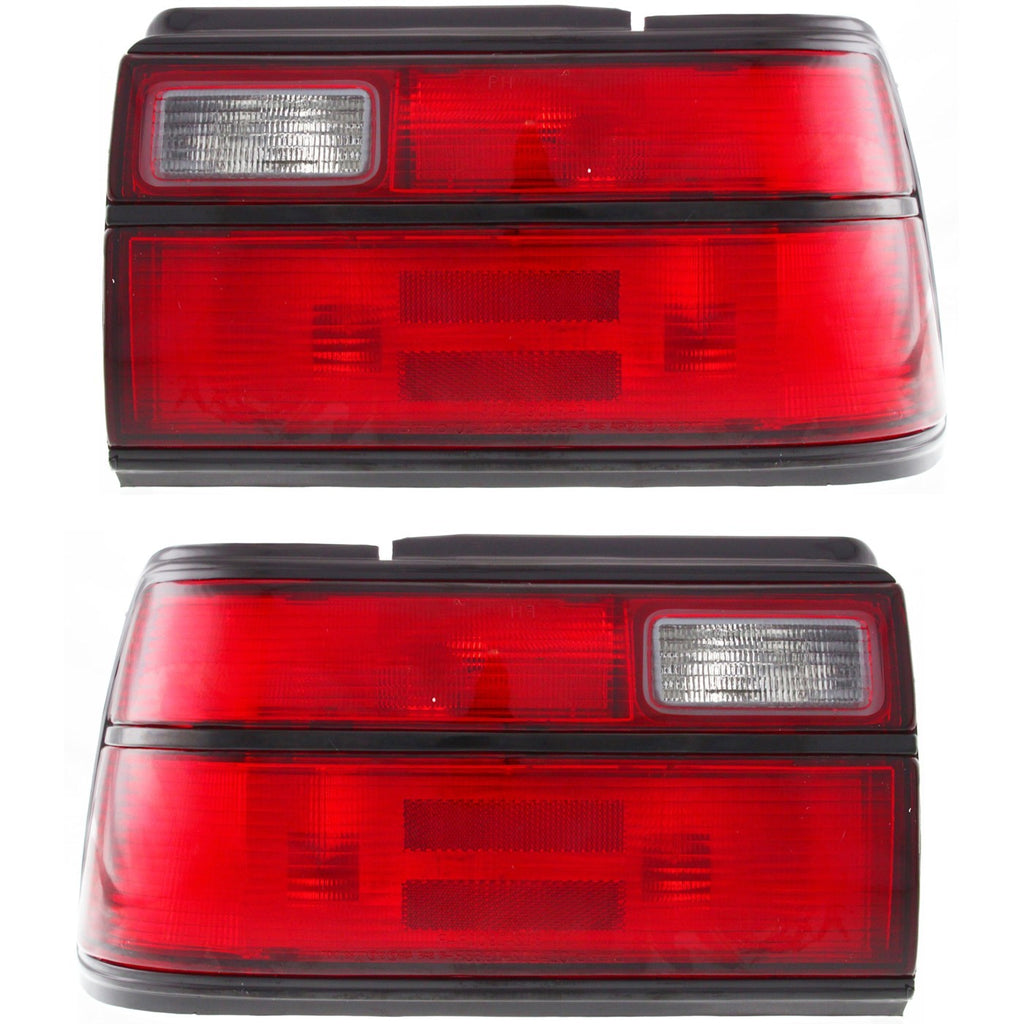 1988-1992 Toyota Corolla Tail Light - Halogen, w/ Bulbs (815501A620)