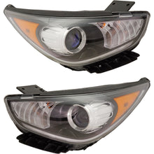 Load image into Gallery viewer, 2017-2019 Kia Niro Headlights - Halogen, Driver &amp; Passenger Side (92102G5040)
