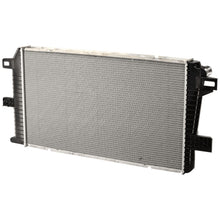 Load image into Gallery viewer, 2001-2005 GM Radiator - 6.6L (89018318)