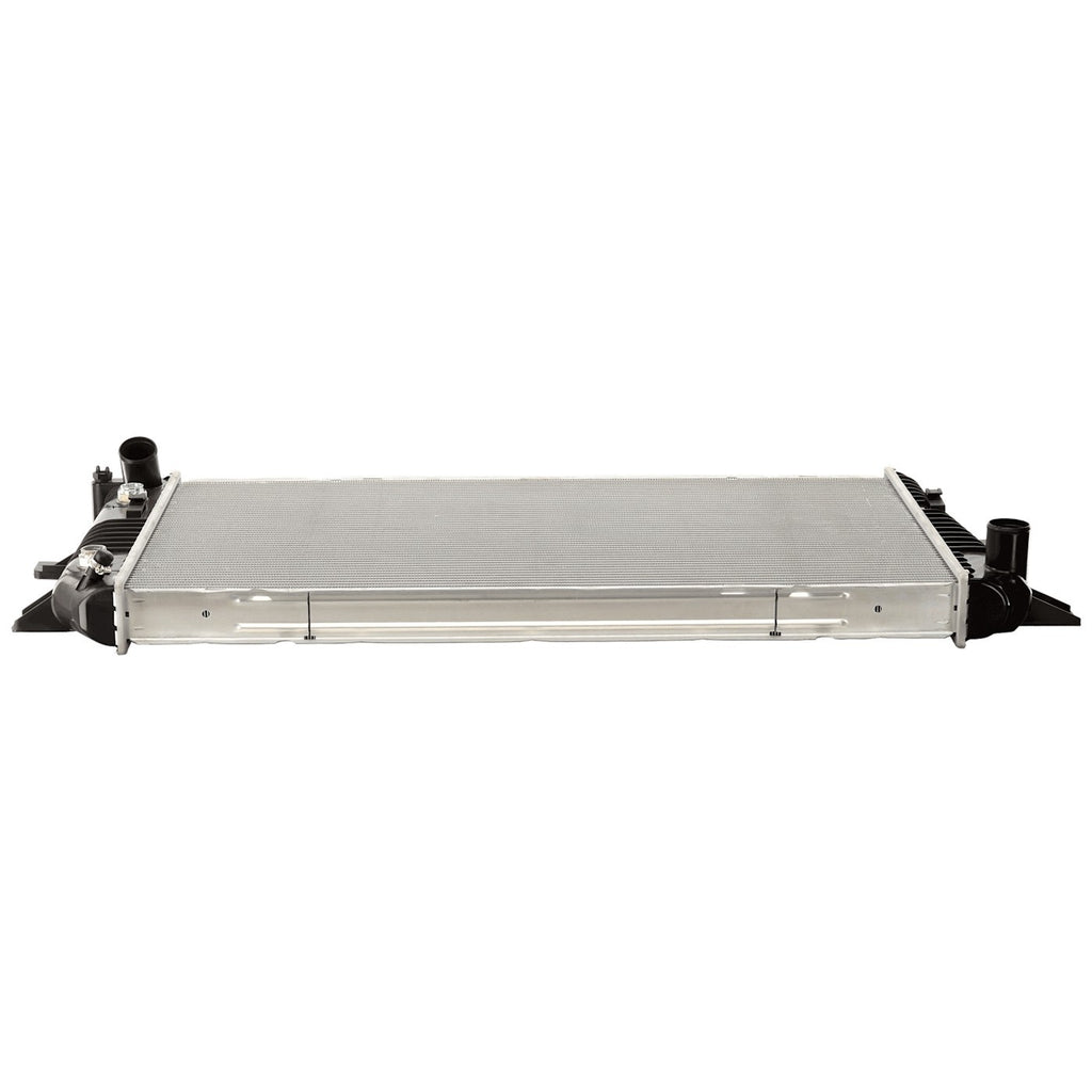 2001-2005 GM Radiator - 6.6L (89018318)