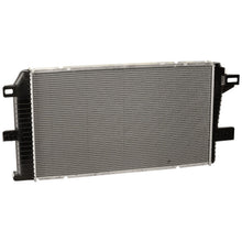 Load image into Gallery viewer, 2001-2005 GM Radiator - 6.6L (89018318)