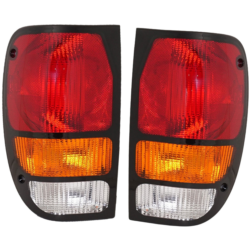 1994-2000 Mazda Tail Light (ZZM051150P1)