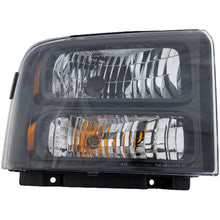Load image into Gallery viewer, 2005-2007 Ford F-250 Super Duty &amp; F-350 Super Duty Grille - Assembly (6C3Z8200DH)