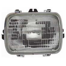 Load image into Gallery viewer, 1999-2007 Ford F-250 Super Duty, F-350 Super Duty &amp; F-450 Super Duty Fenders - Halogen, Front, Left &amp; Right (F81Z16005AA)