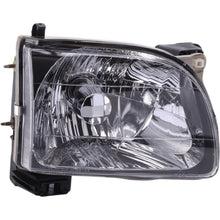 Load image into Gallery viewer, 2001-2004 Toyota Tacoma Grille (5310004240)